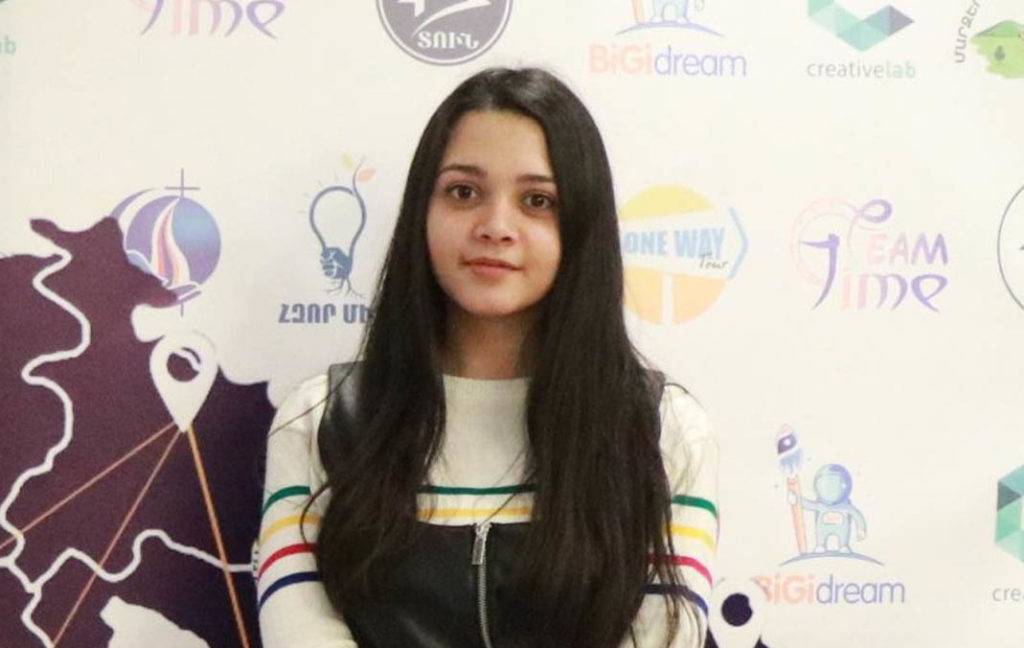 TakeAR՝ ստարտափ, որը «վերականգնում» է եկեղեցիները ու կենդանացնում գրքերը 3 TakeAR՝ ստարտափ, որը «վերականգնում» է եկեղեցիները ու կենդանացնում գրքերը