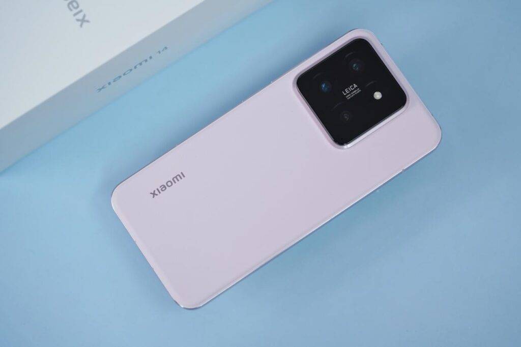 Ինչ տեսք ունի Xiaomi 14 առաջադեմ սմարթֆոնն իրականում 2 Ինչ տեսք ունի Xiaomi 14 առաջադեմ սմարթֆոնն իրականում