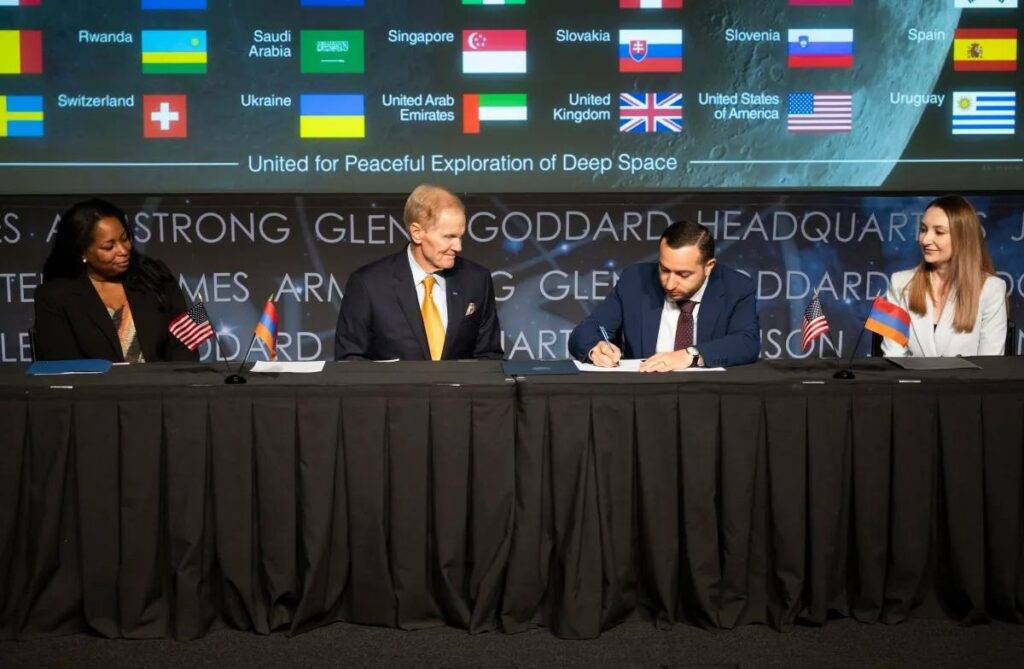Հայաստանը միացավ NASA-ի Artemis լուսնի հետազոտման ծրագրին 2 Հայաստանը միացավ NASA-ի Artemis լուսնի հետազոտման ծրագրին