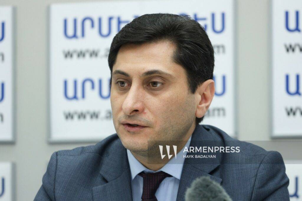 Տեխնոլոգիական ոլորտի 300 աշխատակից կվերապատրաստվի. ԲՏԱ նախարարության դրամաշնորհային մրցույթ 2 Տեխնոլոգիական ոլորտի 300 աշխատակից կվերապատրաստվի. ԲՏԱ նախարարության դրամաշնորհային մրցույթ